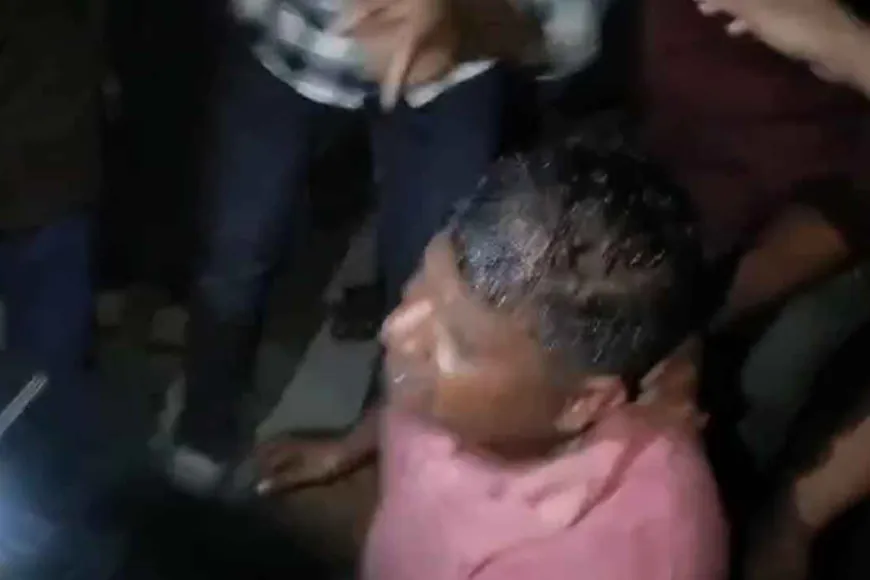 পটুয়াখালীতে এবার ইভটিজারের মাথা ন্যাড়া করে দিলো বিক্ষুব্ধ জনতা