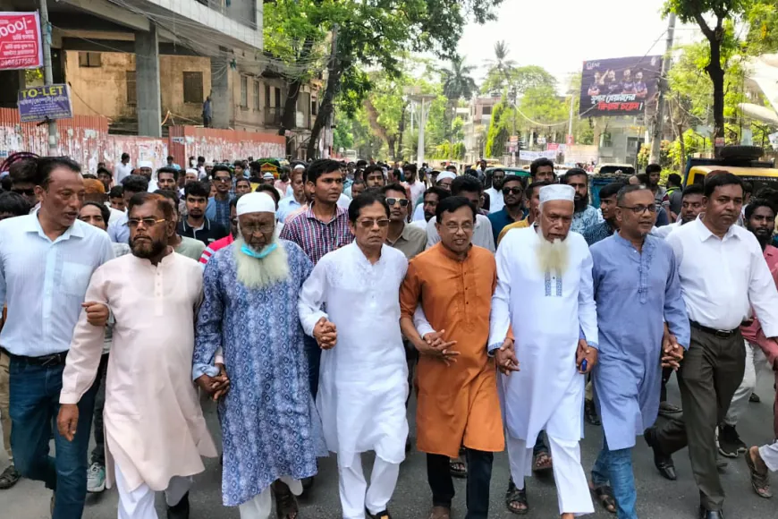 বিএনপির পকেট কমিটি গঠনের পাঁয়তারা, প্রতিবাদে বরিশালে বিক্ষোভ