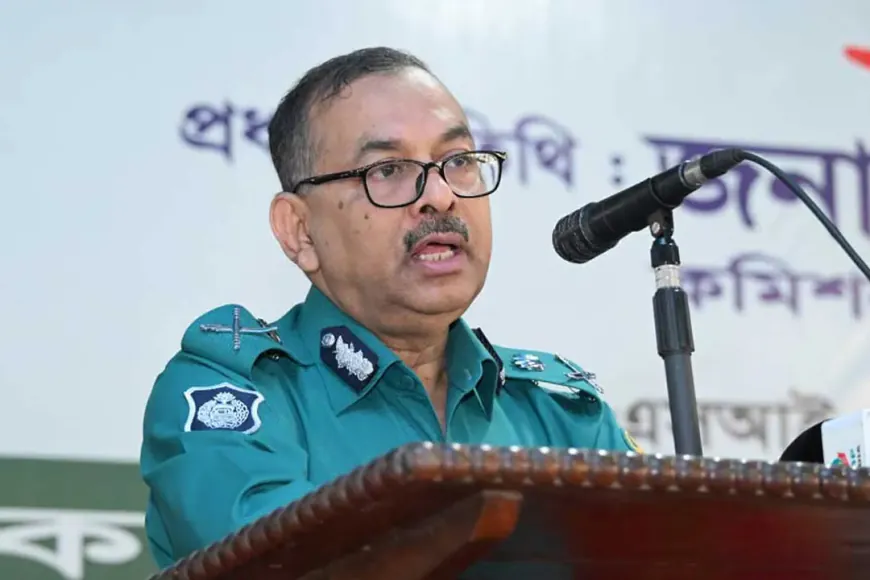 মুখোশ পরে শোভাযাত্রায় আসা যাবে না: ডিএমপি কমিশনার