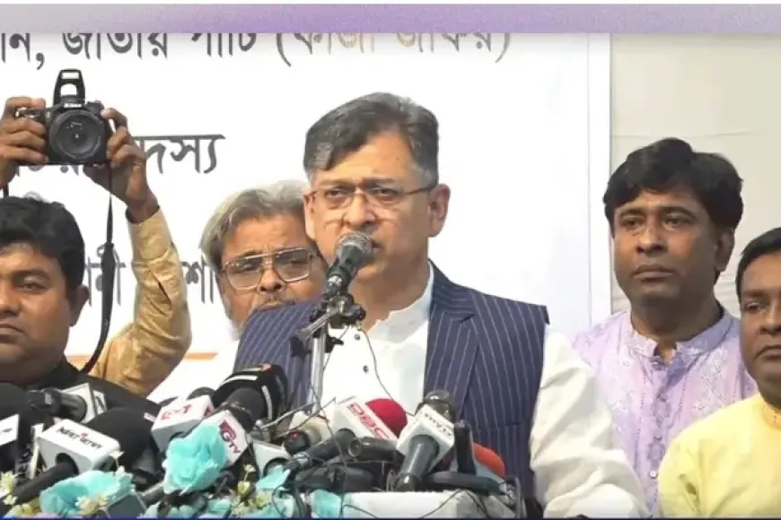 আপনারা অবশ্যই অনির্বাচিত, প্রতিদিন স্মরণ করিয়ে দেওয়া হবে: সালাহউদ্দিন আহমেদ