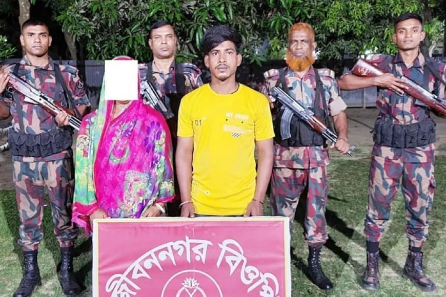 বিজিবির হাতে ভারতীয় দুই নাগরিক আটক