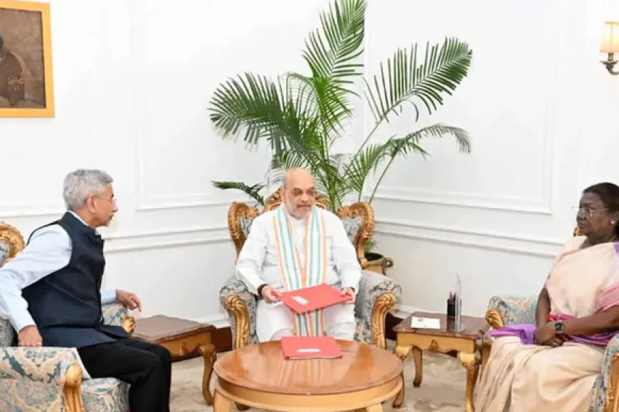 যুদ্ধের অনুমতি দিয়েছেন ভারতের রাষ্ট্রপতি?