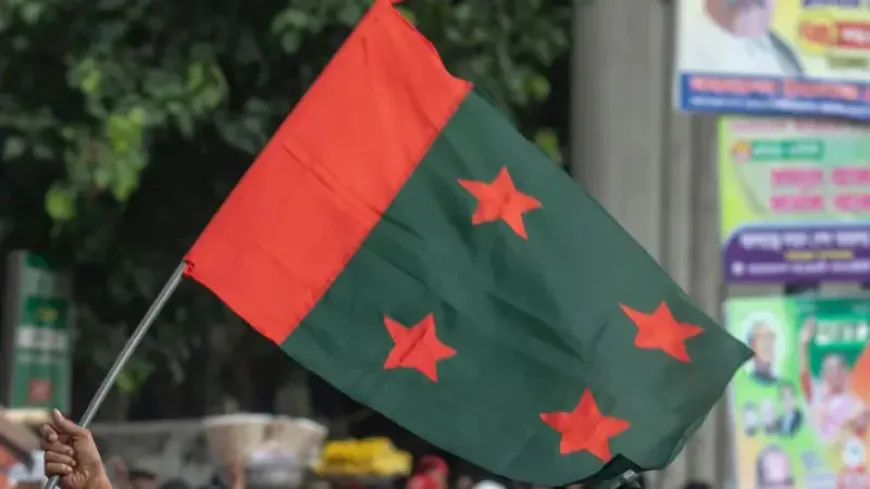 দেশের ভেতরে নেতৃত্বের খোঁজে আ. লীগ, তবে শেখ হাসিনার বিকল্প ভাবছেন না অনেকে
