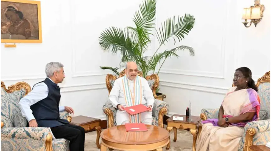 যুদ্ধের অনুমতি দিয়েছেন ভারতের রাষ্ট্রপতি?