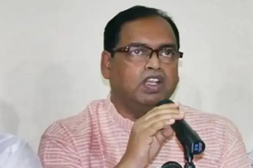 নির্বাচনের ডেট না দিলে বিএনপিই দিয়ে দেবে: দুদু