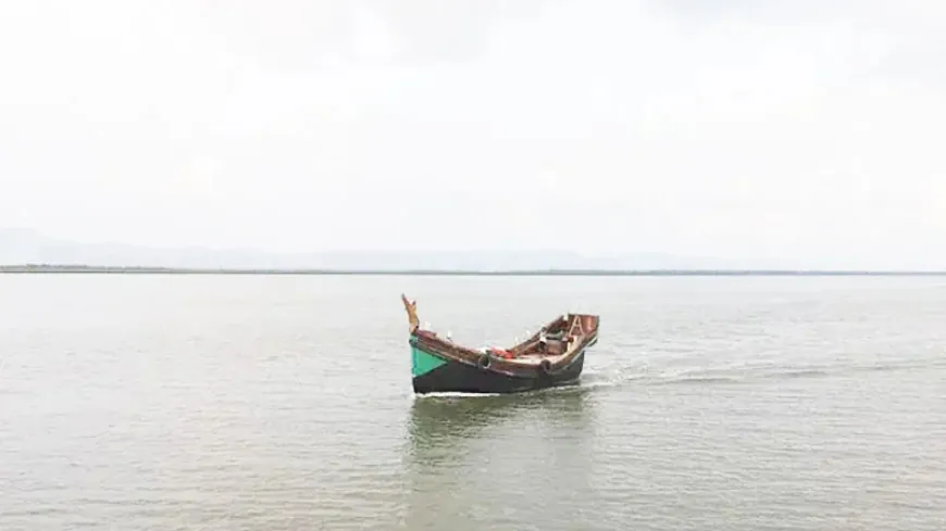 নাফ নদ থেকে চার জেলেকে নিয়ে গেছে আরাকান আর্মি