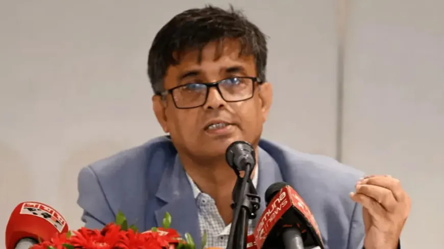 গণতান্ত্রিক বিশ্ব কখনো খুনি ও দুর্নীতিগ্রস্ত আ. লীগের পাশে দাঁড়াবে না: প্রেস সচিব