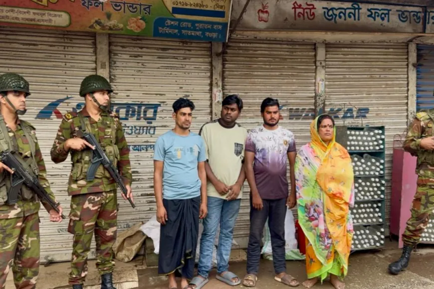 বিপুল পরিমাণ মাদক, অস্ত্র ও টাকাসহ আটক ৪