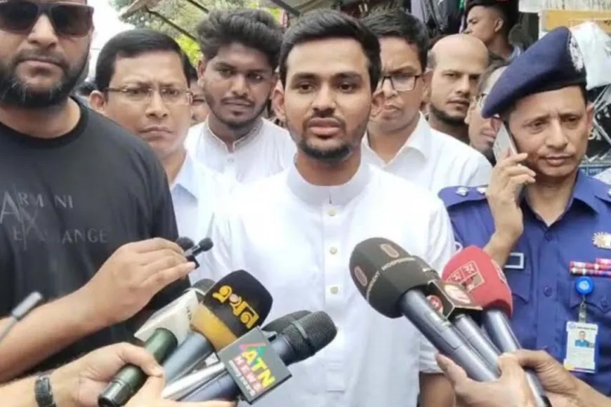এপ্রিলে নির্বাচন মাথায় রেখে সময়মতো রোডম্যাপ দেবে ইসি: আসিফ মাহমুদ