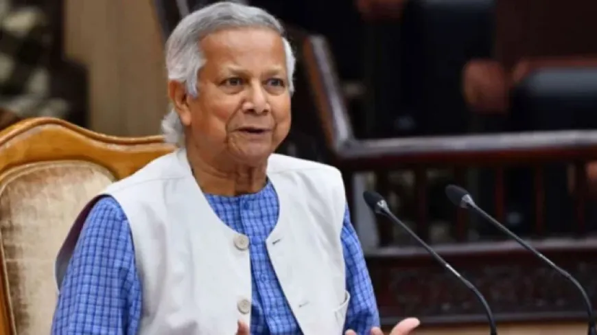 পুলিশ যেতে ভয় পেয়েছে: মুজিবের বাড়ি ভাঙার সময় প্রশাসনের নিষ্ক্রিয়তা প্রশ্নে ড. ইউনূস