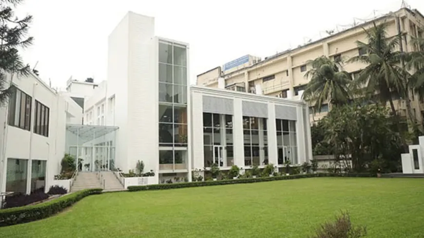 ভেস্তে গেল ষড়যন্ত্রের গোপন বৈঠক