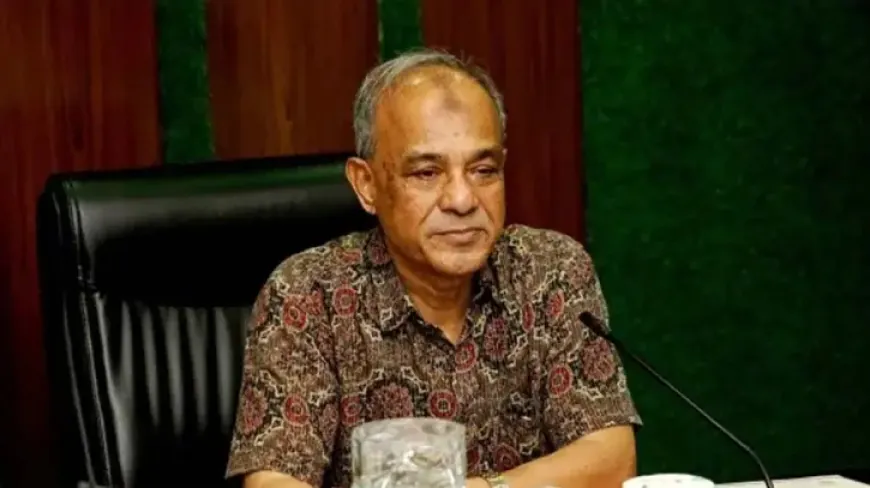 আসিফ মাহমুদের অস্ত্রের ম্যাগাজিন বহন করা নিয়ে যা বললেন: স্বরাষ্ট্র উপদেষ্টা