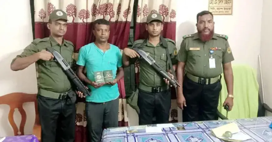 ভারতীয় ট্রাকচালকের কাছে মিলল বাংলাদেশি ২০ পাসপোর্ট, ঘটনা কী?