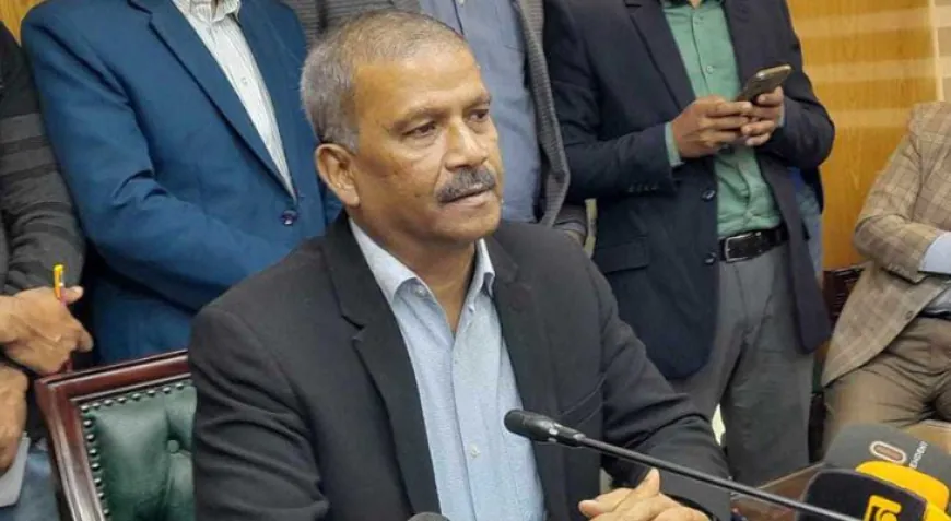 নির্বাচনের আগেই ফ্যাসিস্টদের বিচার হবে : আইন উপদেষ্টা