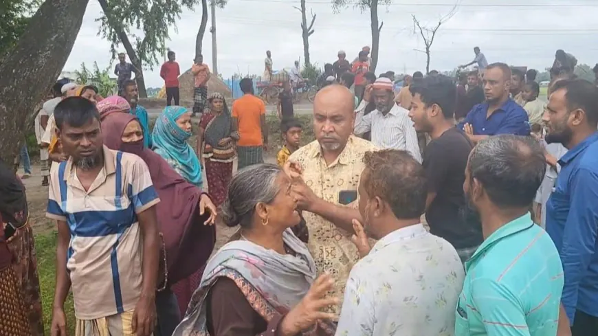 সিরাজগঞ্জে ট্রাক-অটোরিকশা সংঘর্ষ, প্রাণ গেল বাবা-ছেলের