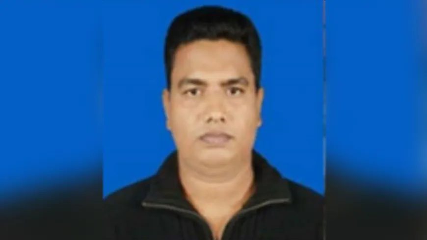 ভারতে থাকা আ. লীগ নেতাদের টাকার যোগানদাতা কে এই পুলিশের কনস্টেবল খালেক.জেনে নিন